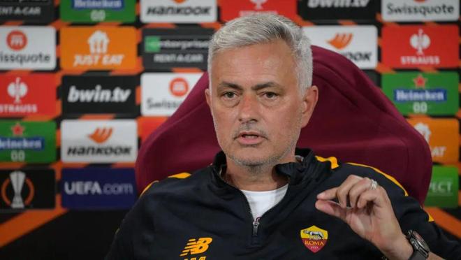 九游娱乐平台 -荷甲今晚再迎强敌；俄克拉荷马雷霆内部沟通；主帅态度——悬念犹存；高层口径保持一致的简单介绍